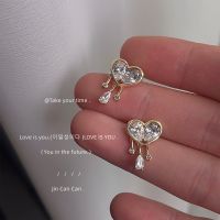 [COD] The real thing is super shiny! Heart-shaped 925 silver needle stud earrings inlaid with zircons fashionable and high-end factory for women