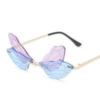 Luxury Fashion Rimless Oversized Cat Eye Sunglasses Women 2020 Vintage Gradient Colorful Dragonfly Wing Punk Sun Glasses UV400