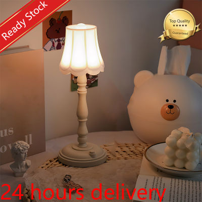 【Ready Stock】TopAB White Mini Night Light LED European-Style Bedside Lamp 120~140lm Retro Style Table Lamp 1W Small Desktop Lamp Decoration for Home B