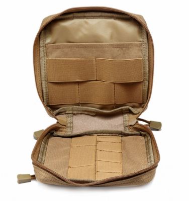 ：“{—— Tactical EDC Pouch Molle  Bag Belt Waist Pack Utility Military Emergency First Aid Kit Outdoor Hunting Accessories Bags