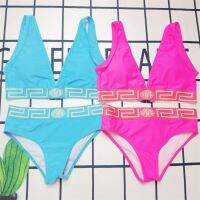 ชุดว่ายน้ำ Versace ยุโรปและอเมริกา Cross Border Women S New Banded Bikini Beach ว่ายน้ำเซ็กซี่แยก Hot Spring Women S Swimsuit