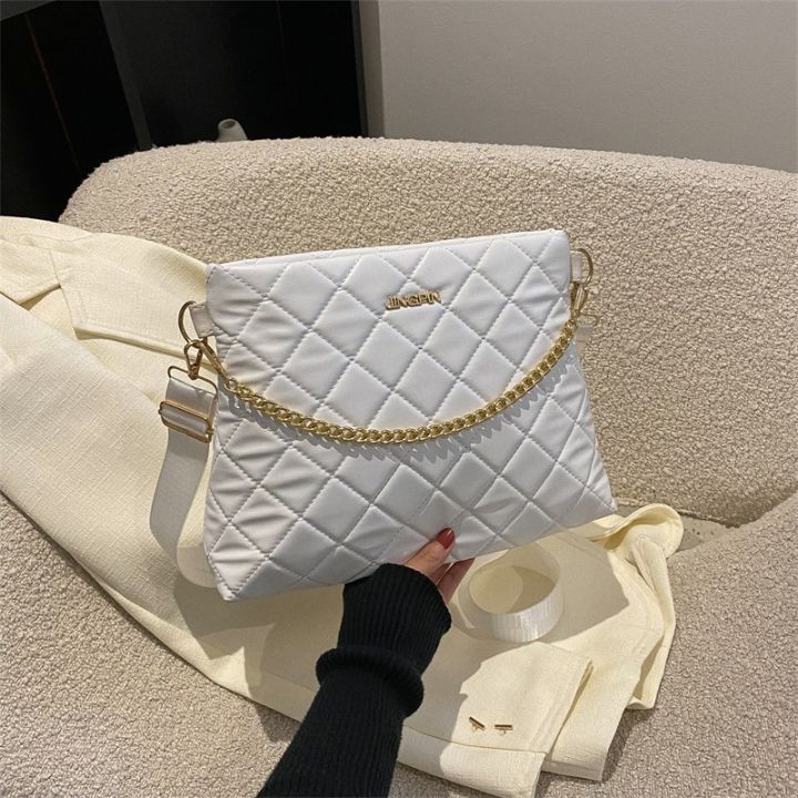 cod-lingge-solid-single-shoulder-chain-bag-2022-new-trendy-large-capacity-womens-foreign-style-fashion-clutch