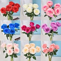 [AYIQ Flower Shop] 4ชิ้น/แพ็คกุหลาบแดงตกแต่งดอกไม้ประดิษฐ์ด้วยช่อดอกไม้สำหรับวันวาเลนไทน์งานแต่งงานคริสต์มาสวันเกิดตกแต่งบ้าน