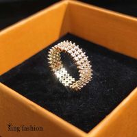 แหวนเพชรเกรดพรีเมี่ยม,สไตส์เกาหลี,แหวนเพชร3แถว,แหวนเพชรหรูหรา,สามารถปรับขนาดได้XR00034