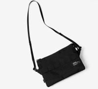 [สินค้าพร้อมส่ง] กระเป๋าสะพาย CARNIVAL Crossbody Bag รุ่นล่าสุด ของแท้ ป้ายครบ
