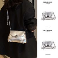 High-end niche silver cross-body mobile phone bag mini small bag womens summer 2023 new chain fold cloud bag 【BYUE】