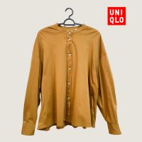 เสื้อเชิ้ตคอจีนทรงโอเวอร์ไซส์ Uniqlo สีเหลืองทอง สภาพใหม่มากกก