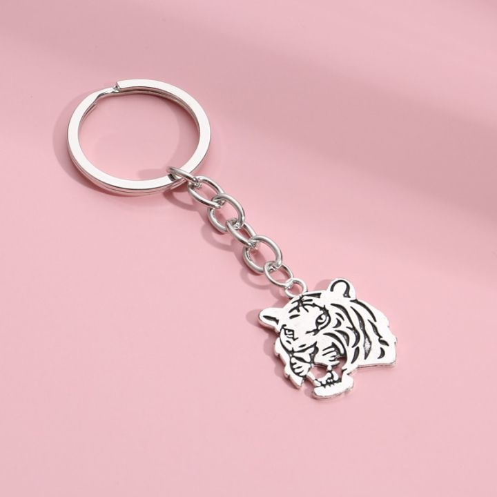 cute-keychain-tiger-head-key-ring-metal-key-chains-animal-gifts-for-women-men-handbag-accessorie-simple-punk-jewelry-handmade-key-chains