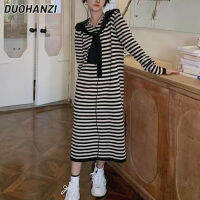 DUOHANZI ชุดเดรสสเวตเตอร์ลายทาง,เสื้อสเวตเตอร์ยาวปานกลางกระโปรงส่วนท้ายหลวมอเนกประสงค์แฟชั่นของผู้หญิงลดอายุ