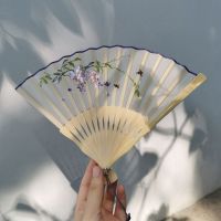 【YF】 Suzhou embroidery folding fan womens ancient style cheongsam jade bamboo Chinese craft