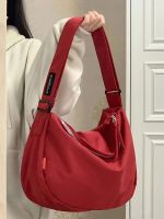กระเป๋าสะพายสำหรับผู้หญิงสีแดงผ้าใบกระเป๋า Messenger กระเป๋าหญิงสันทนาการชั้นความจุขนาดใหญ่กระเป๋าสะพาย