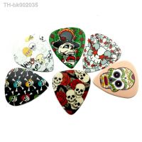 ஐ❃ 6pcs 0.71mm Bass Guitar Skull Pattern Guitar Picks Celluloid Plectrum Instrument Accessories Ukulele tool parts