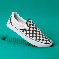 Vans Classic Slip-On checkerboard  รองเท้าผ้าใบ แวนสลิปออน หมากรุกขาวดำ สวมใส่ได้ทั้งชายและหญิง พร้อมจัดส่ง