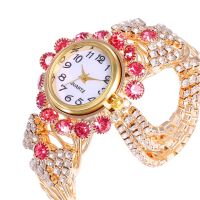 Tiktok Fashion Luxury Diamond Women celet Watches Opening Bangle Ladies Quartz Watches