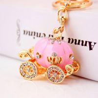 Cinderella Pumpkin Carriage Keychain with Glittering Rhinestone Wedding Favors And Gifts Souvenirs Supplies