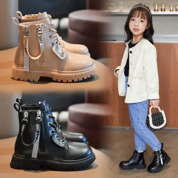 Girls black boots size on sale 2