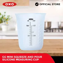 Mini Squeeze & Pour Silicone Measuring Cup