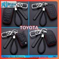 เคสกุญแจรีโมตหนังคุณภาพสูงลาย Cod สำหรับ Toyota เคสพร้อมพวงกุญแจโลโก้รถยนต์ที่ใส่กุญแจ Fod โลหะผสมที่สร้างสรรค์ Vios Fortuner Innova คอโรลล่าอัลติส Hiace Avanza Land Cruiser Hilux Camry Wigo RAV4 Revo Coryaris Previa FJ Cruisertantu