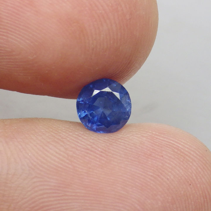 พลอย-ไพลิน-แซฟไฟร์-แท้-ธรรมชาติ-natural-blue-sapphire-หนัก-0-88-กะรัต