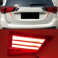 ไฟท้ายหลัง LED สำหรับ Mitsubishi Outlander PHEV 2016 2017 2018โคมไฟไฟเบรกรถรถยนต์อะไหล่กันชนไฟเตือน