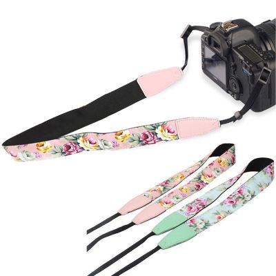 2022 Hot Sale Fashion Lightweight Flower Adjustable Leather Ends Neck Shoulder Wrist Camera Strap For Woman High Quality