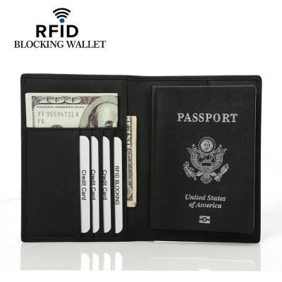 ที่ใส่บัตรประชาชนหนังสือเดินทางหนังหนังวัว RFID คาร์บอนไฟเบอร์ซองใส่หนังสือเดินทางสำหรับผู้ชาย