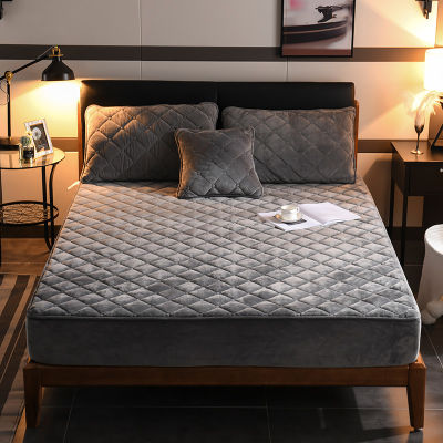 New Crystal High Quality Short Plush Velvet Thicken Quilted Mattress Cover Warm Soft Plush Queen Not Including Pillowcase