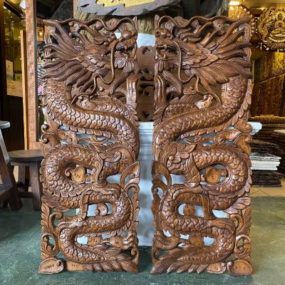 1คู่/2 แผ่น ไม้สักแท้ติดผนัง มังกรแกะสลัก สีแว๊กซ์น้ำตาล ขนาด 90 x 35 x หนา 3 ซม. ไม้แกะสลักเชียงใหม่ ทนแดด ทนฝน  Handmade Teak Wooden Carved Dragon