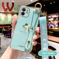 VWTEROKAI เคสโทรศัพท์ใบเมเปิลชุบโลหะด้วยไฟฟ้าแฟชั่นหรูหราสำหรับ Infinix สายรัดข้อมือ30 30i ร้อน + สายคล้อง Tali Bahu กรอบหลังป้องกันซิลิโคนนิ่ม