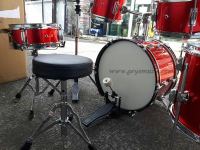 กลองชุดเด็ก 5 ใบ Triplesix Lunar PERCUSSION รุ่น E-600D สีแดงเมทัลลิค  ขอบโครเมี่ยม ครบชุด พร้อมไฮแฮท ขาไฮแฮท ฉาบพร้อมขาตั้ง แถมไม้ตีและเก้าอี้