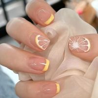 [COD] Semi-transparent and fresh lemon wearing nails