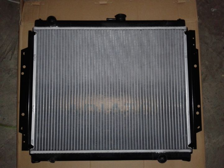 หม้อน้ำรถยนต์-รถอีซุซุ-มังกรทอง-tfr-ดราก้อนอาย-2-5-2-8-mt-radiator-isuzu-tfr-dragon-eye-2-5-2-8-mt