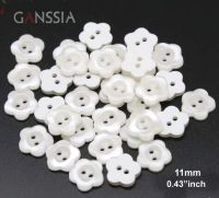 50pcs/lot Size:11-15mm High Quality Shirt Buttons Pearl White Flower Shape Button 2 Holes Decoration Sewing Accessories(ss-1440) Haberdashery