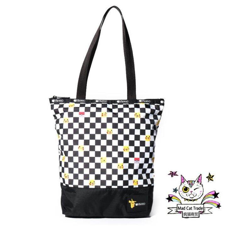 lesportsac-กระเป๋าผ้าแนวตั้งลายการ์ตูนร่วมแบรนด์ญี่ปุ่นลำลองน้ำหนักเบาสะพายไหล่เดียวแบบพกพา-2780