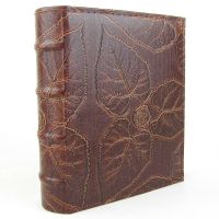 High quality 100 photos PU Leather Photo Album Vintage Carved Handmade DIY Insert Scrapbook Foto Albums Flush Mount Album foto  Photo Albums