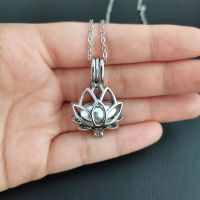 Stainless Steel Buddhism Lotus Can Open Hollow Necklace Women Men Prayer White Vial Pendant Necklace for Ashes Urn Jewelry