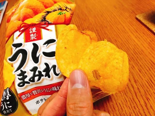 yamayoshi-มันฝรั่งอบกรอบ-รสอูนิ-ไข่หอยเม่นญี่ปุ่น