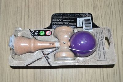 Yoyofactory Kendama Catchy Street Purple