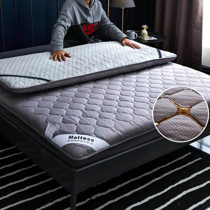 Waterproof Mattress Queen/King Tilam Foldable Single Mattress Topper