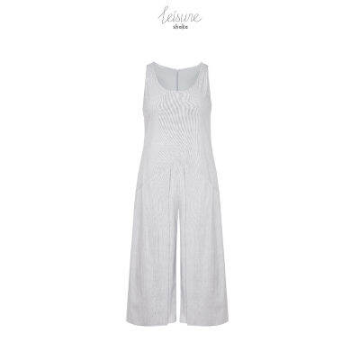 Shaka Leisure SS21 Pleated Soft Pinstripe Jumpsuit ชุดจั๊มสูท คอยูลึก ชาย Flare ความยาวคลุมเข่า มีซับใน JS-L210416