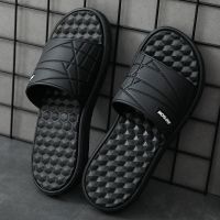 Slippers for men summer trendy outdoor wear slippers non-slip outdoor thick-soled beach sandals 2022 new large size 【JYUE】