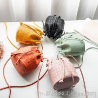 hot【DT】☃❇  Womens 2022 New Embossed Fashion Messenger with Drawstring Crossbody for