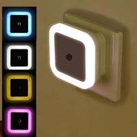 Mini LED Night Light Euus Plug-In Dusk To Dawn Sensor Wall Nights โคมไฟสแควร์สำหรับห้องนอนห้องโถงบันได Corridor 110V 220V