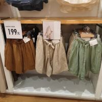 Uniqlo daily single product designer cooperation womens linen blended pleated shorts summer thin women 438109