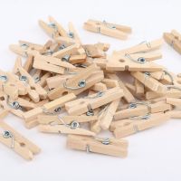 50/100Pcs Small Size Natural Wooden Clips 25mm Mini Photo Clips Clothespin Craft Decoration Clips School Office Accessories Clips Pins Tacks