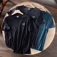 ☍✑Arcteryx เสื้อแขนเสื้อแขนสั้นคอกลมแบบใหม่สำหรับฤดูร้อน,เสื้อลายนกโครงกระดูกผู้ชายความเร็ว Kan-Ssu ระบายอากาศได้ดีลื่นไม่มีรอยปักกันรอย