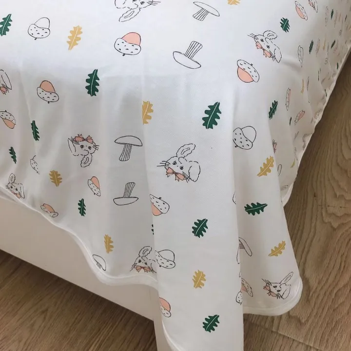 Waxy is suitable for babylike skin. Pure cotton knitted double bed