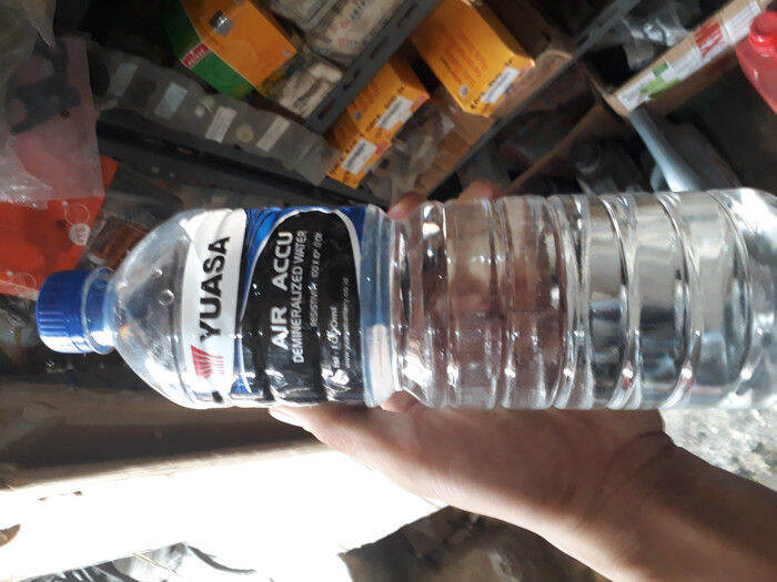 Air Accu Air Aki Yuasa Non Zuur Botol Biru Lazada Indonesia 2689