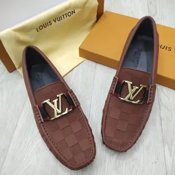Jual Sepatu Louis Vuitton Original Model & Desain Terbaru - Harga Oktober  2023