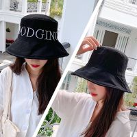 หมวกบักเก็ตรุ่นD006 DODGING หมวกกันแดด หมวกแฟชั่นสีพื้นเนื้อผ้างามใส่สบาย ใส่ได้สองด้าน มี 6 สี